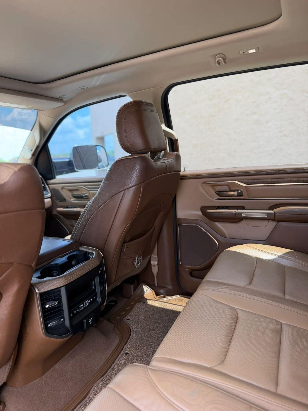 RAM 1500 Longhorn 4x4 Crew Cab 5'7" Box 2019