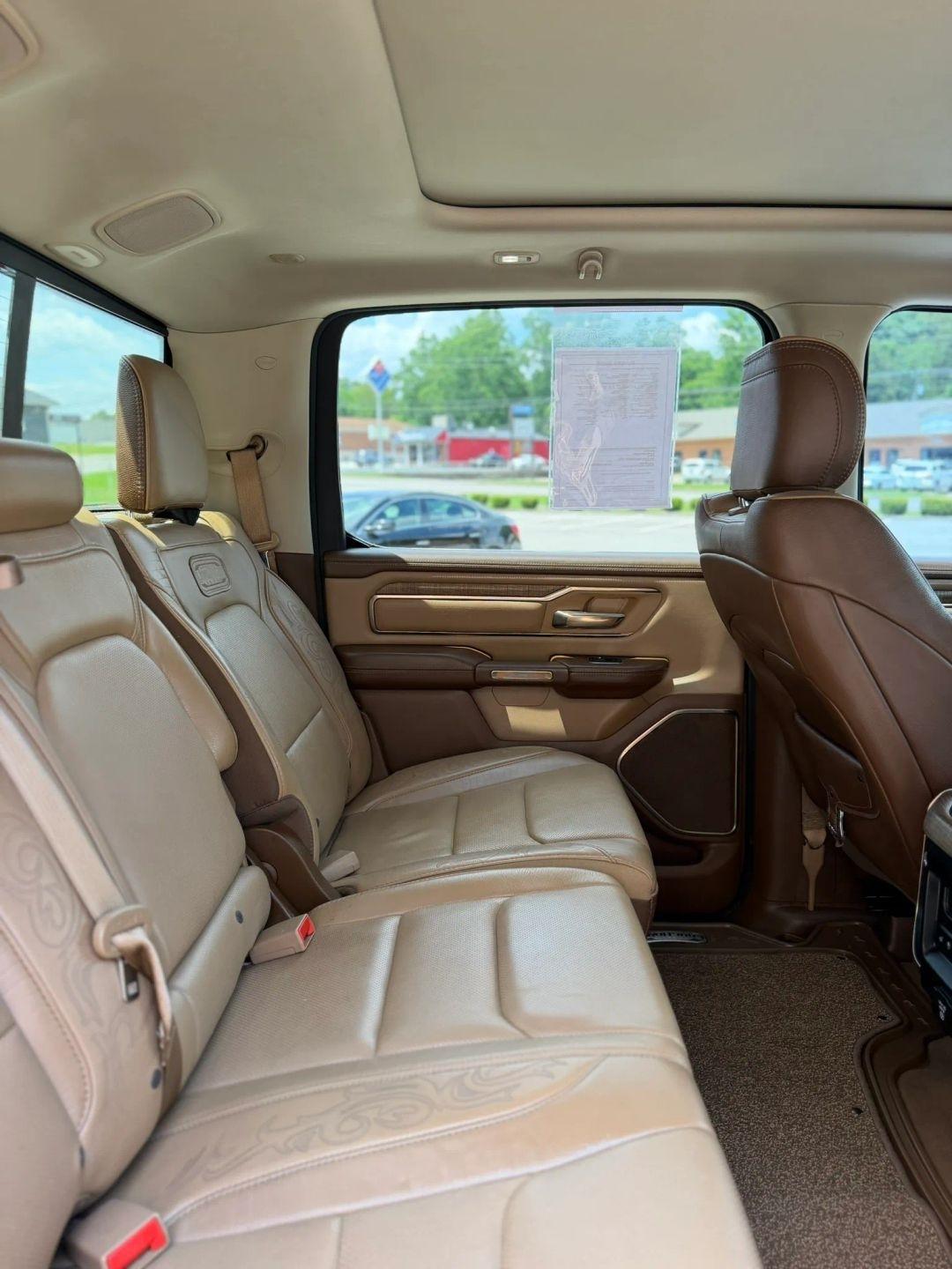 RAM 1500 Longhorn 4x4 Crew Cab 5'7" Box 2019