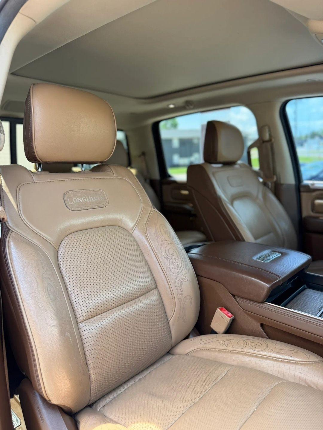RAM 1500 Longhorn 4x4 Crew Cab 5'7" Box 2019