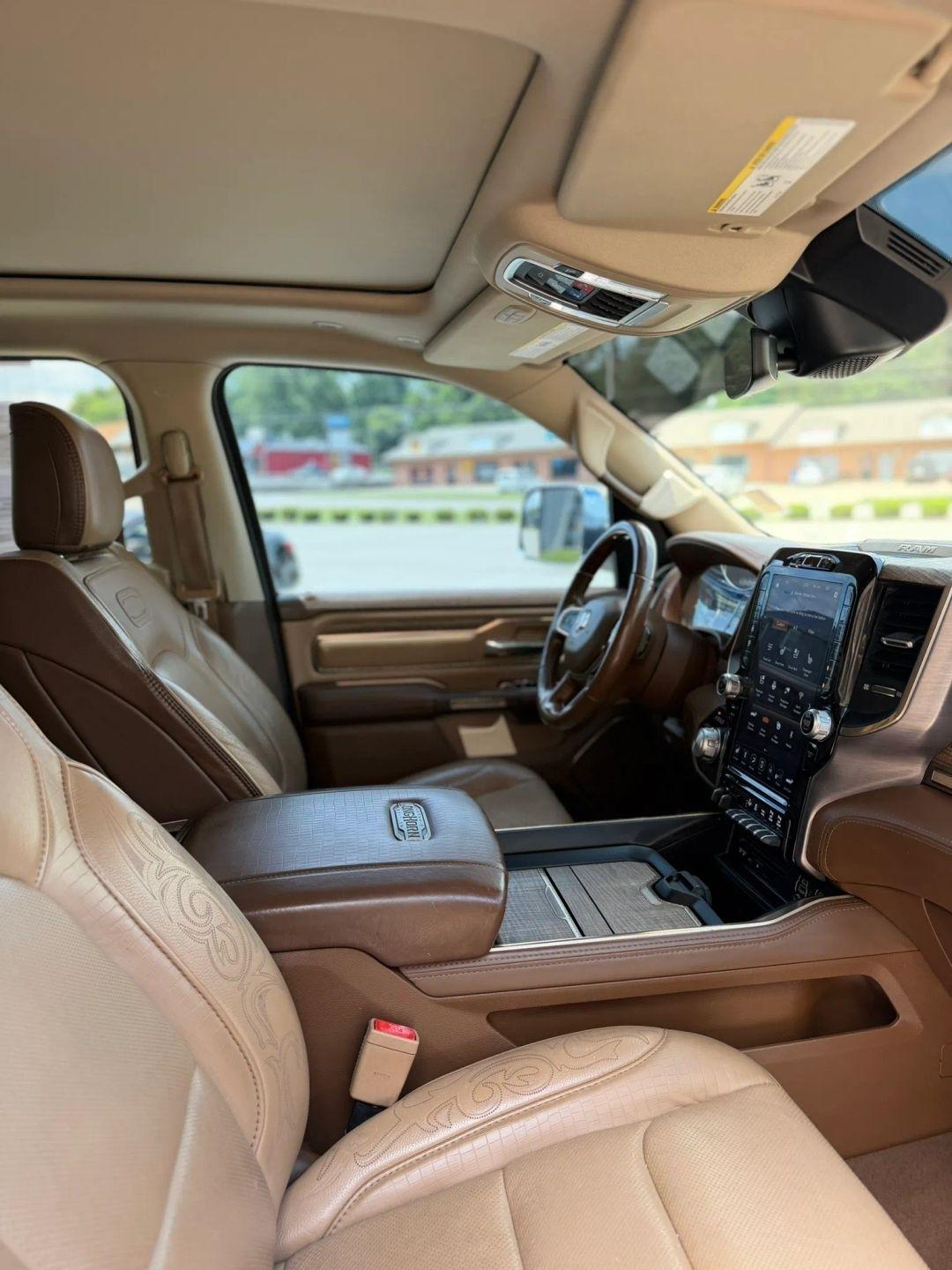 RAM 1500 Longhorn 4x4 Crew Cab 5'7" Box 2019