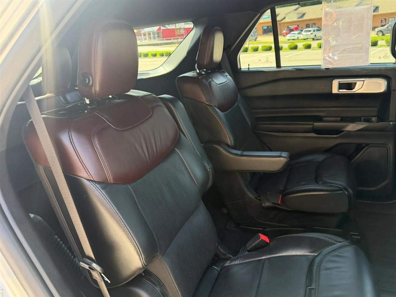 Ford Explorer Platinum 4WD 2020