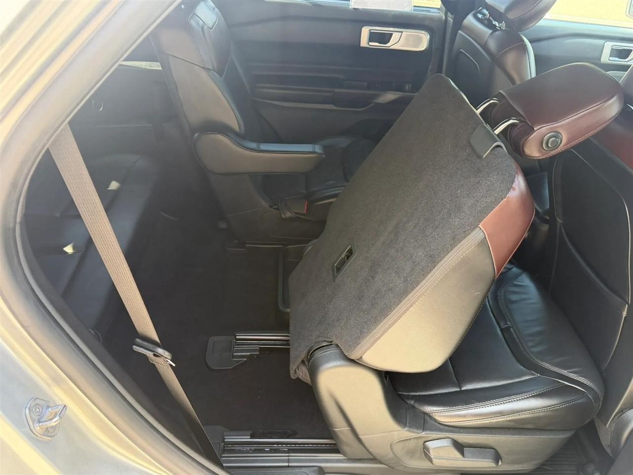 Ford Explorer Platinum 4WD 2020
