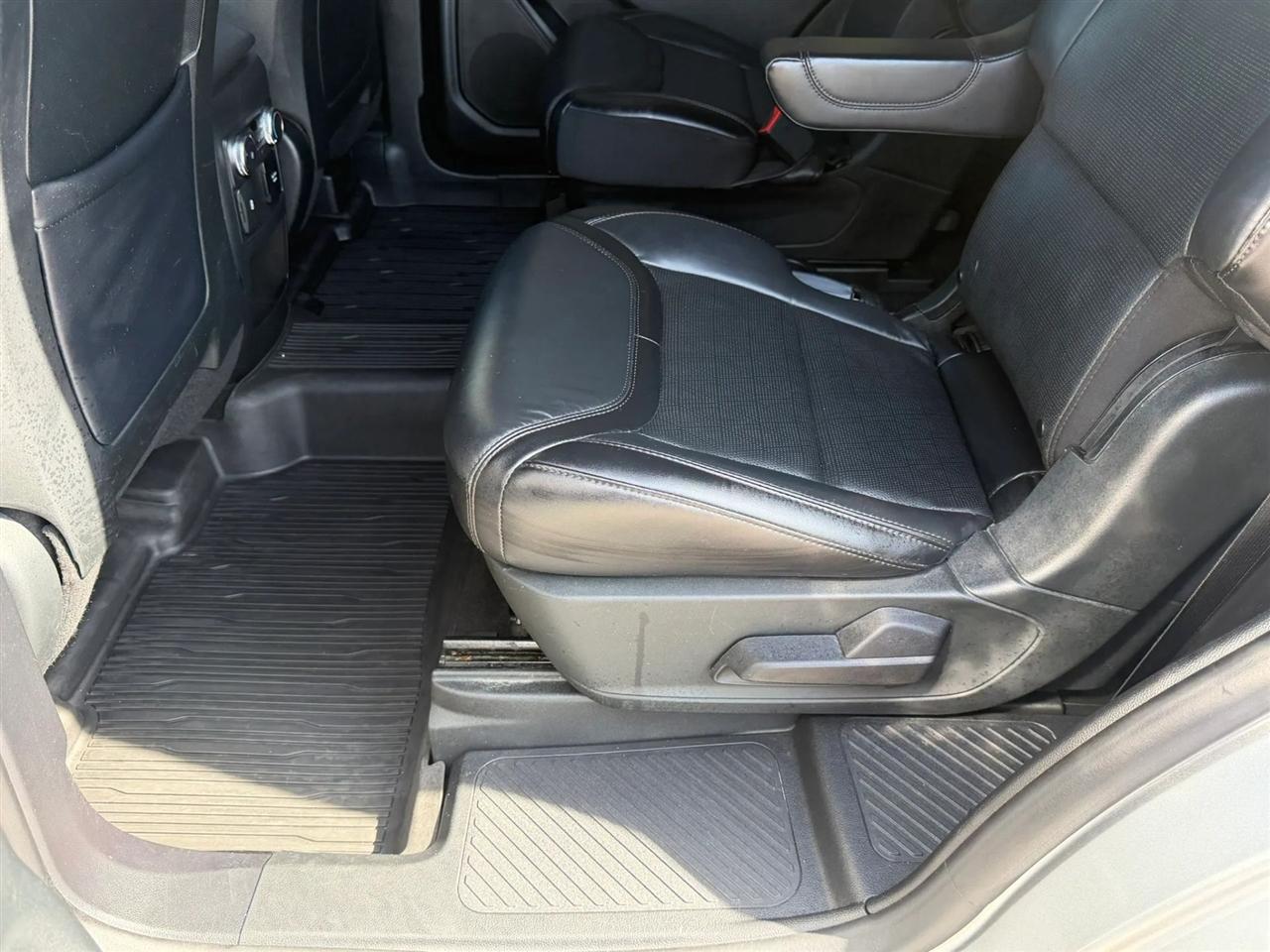 Ford Explorer Platinum 4WD 2020
