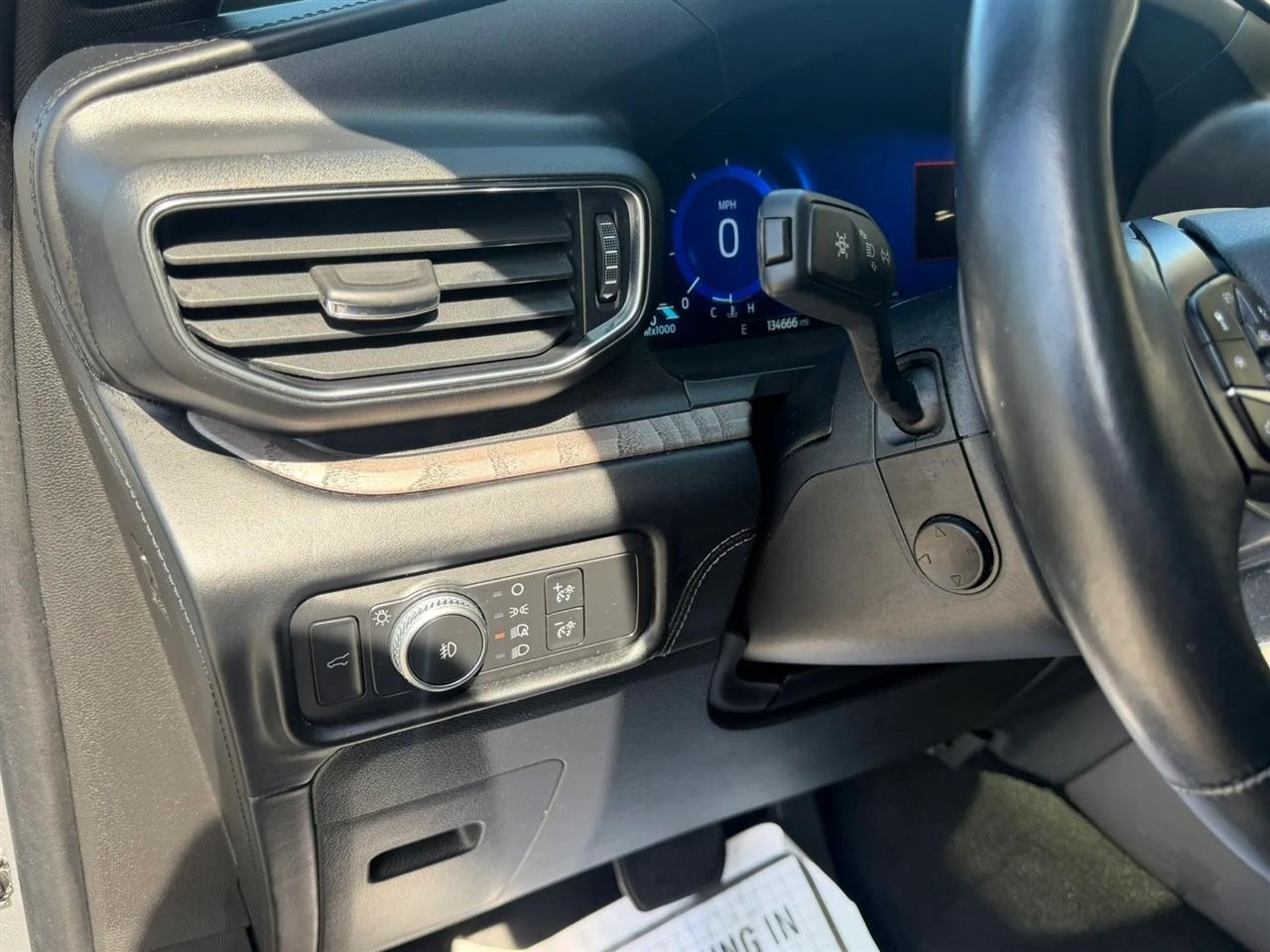 Ford Explorer Platinum 4WD 2020