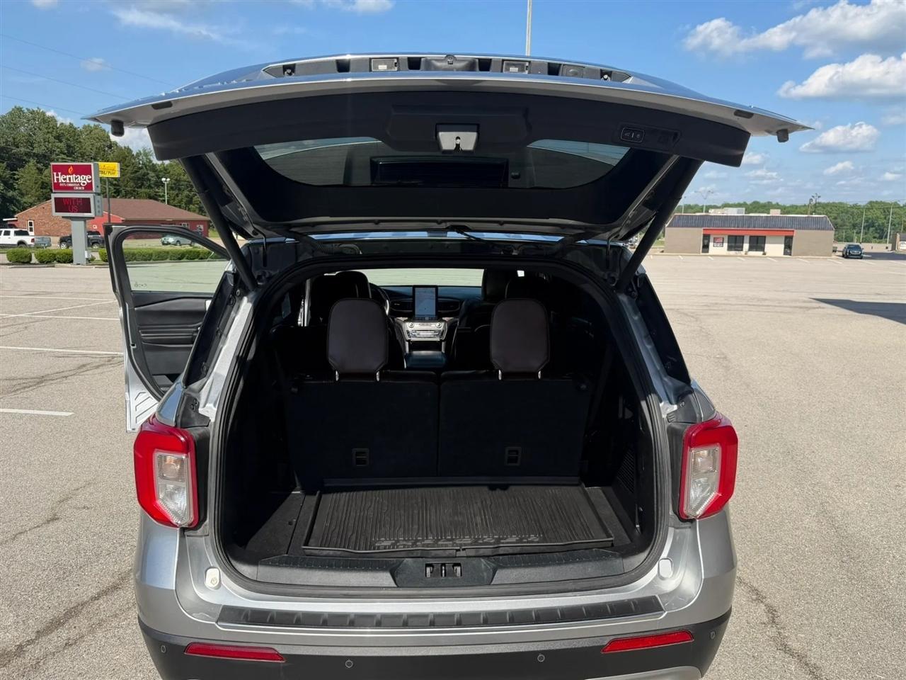 Ford Explorer Platinum 4WD 2020