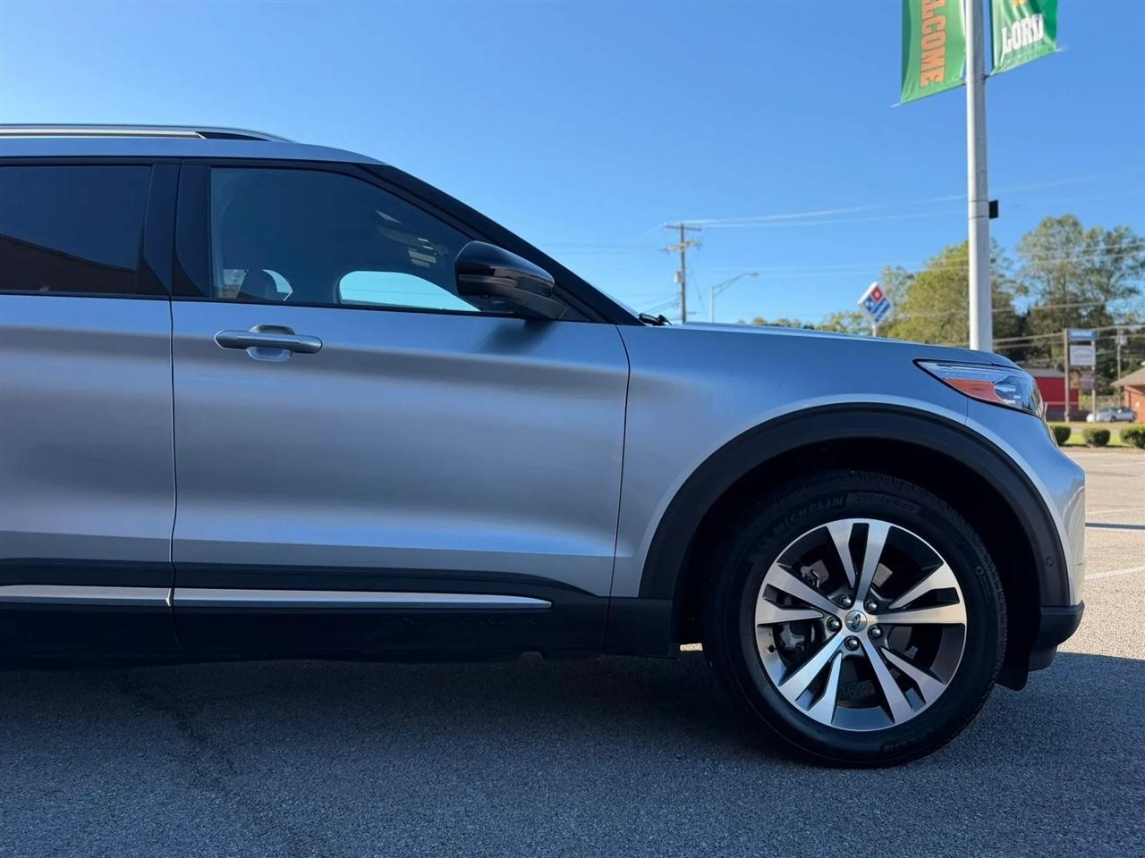 Ford Explorer Platinum 4WD 2020