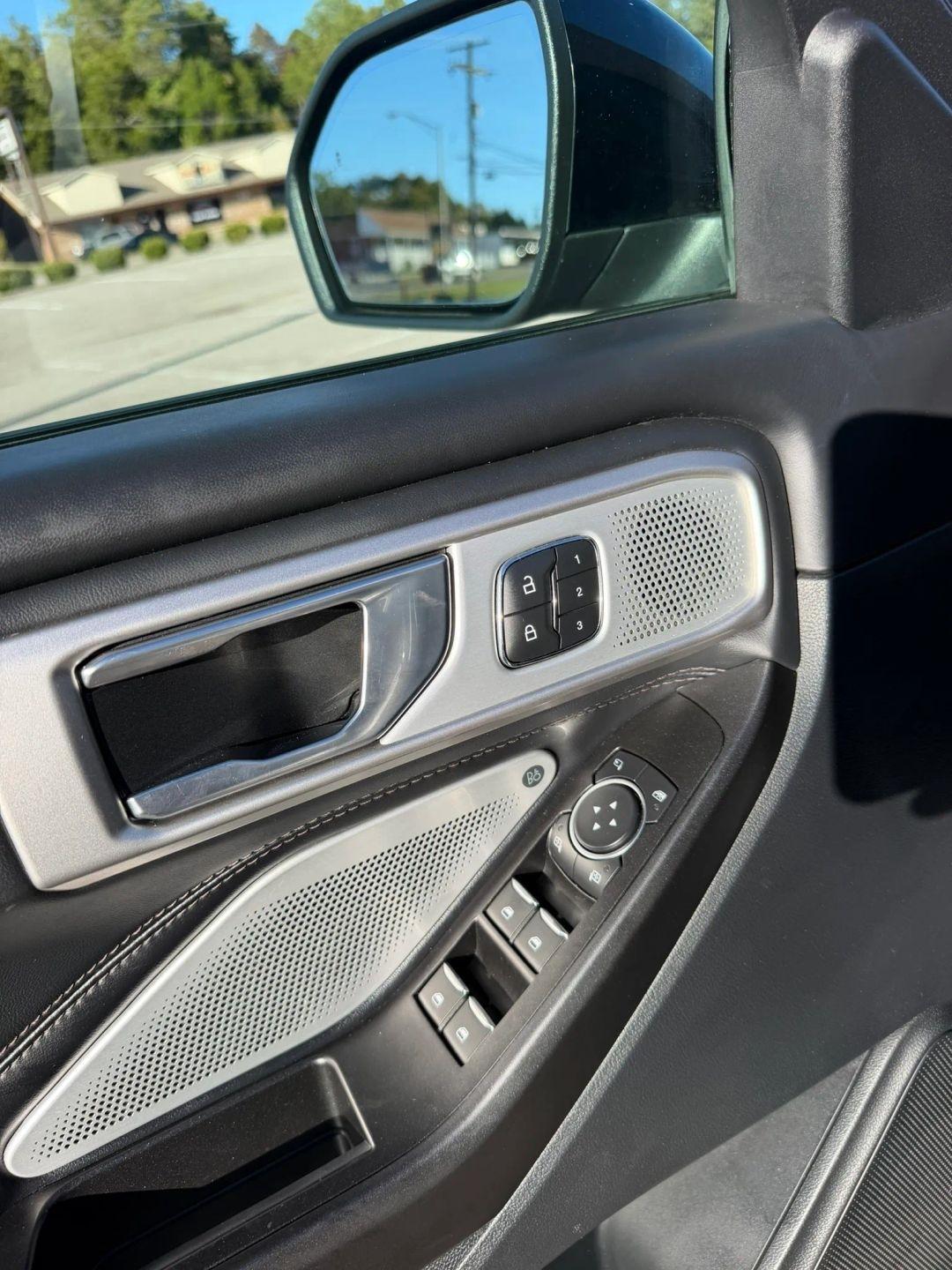 Ford Explorer Platinum 4WD 2020