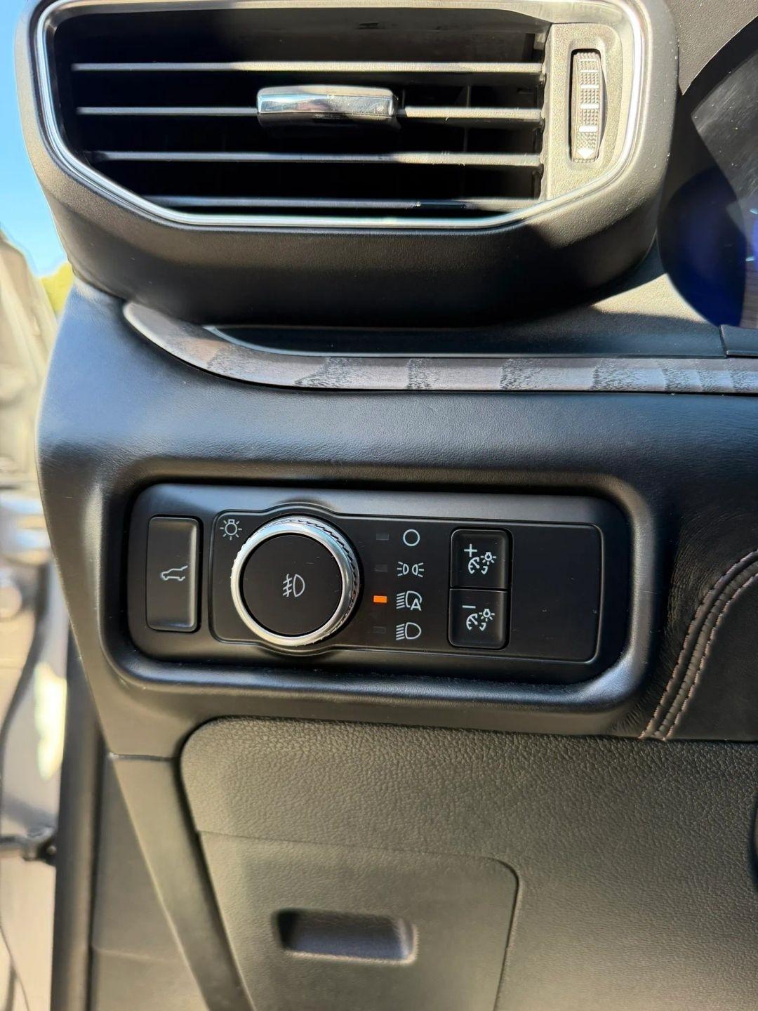 Ford Explorer Platinum 4WD 2020