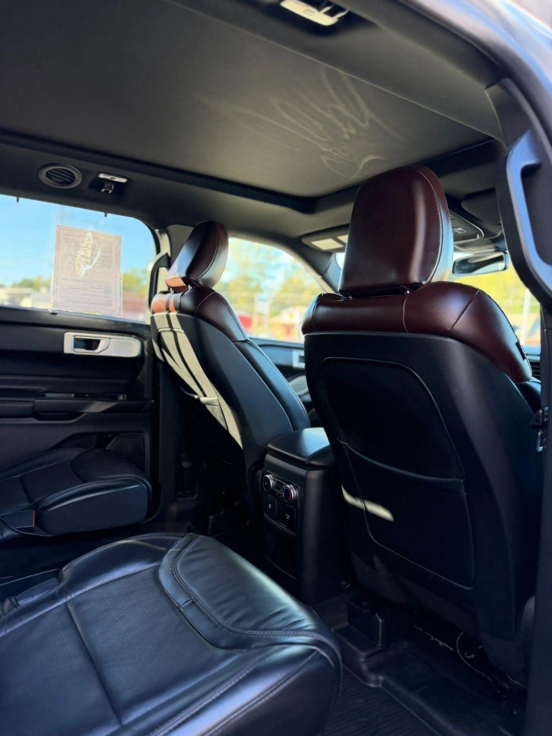 Ford Explorer Platinum 4WD 2020