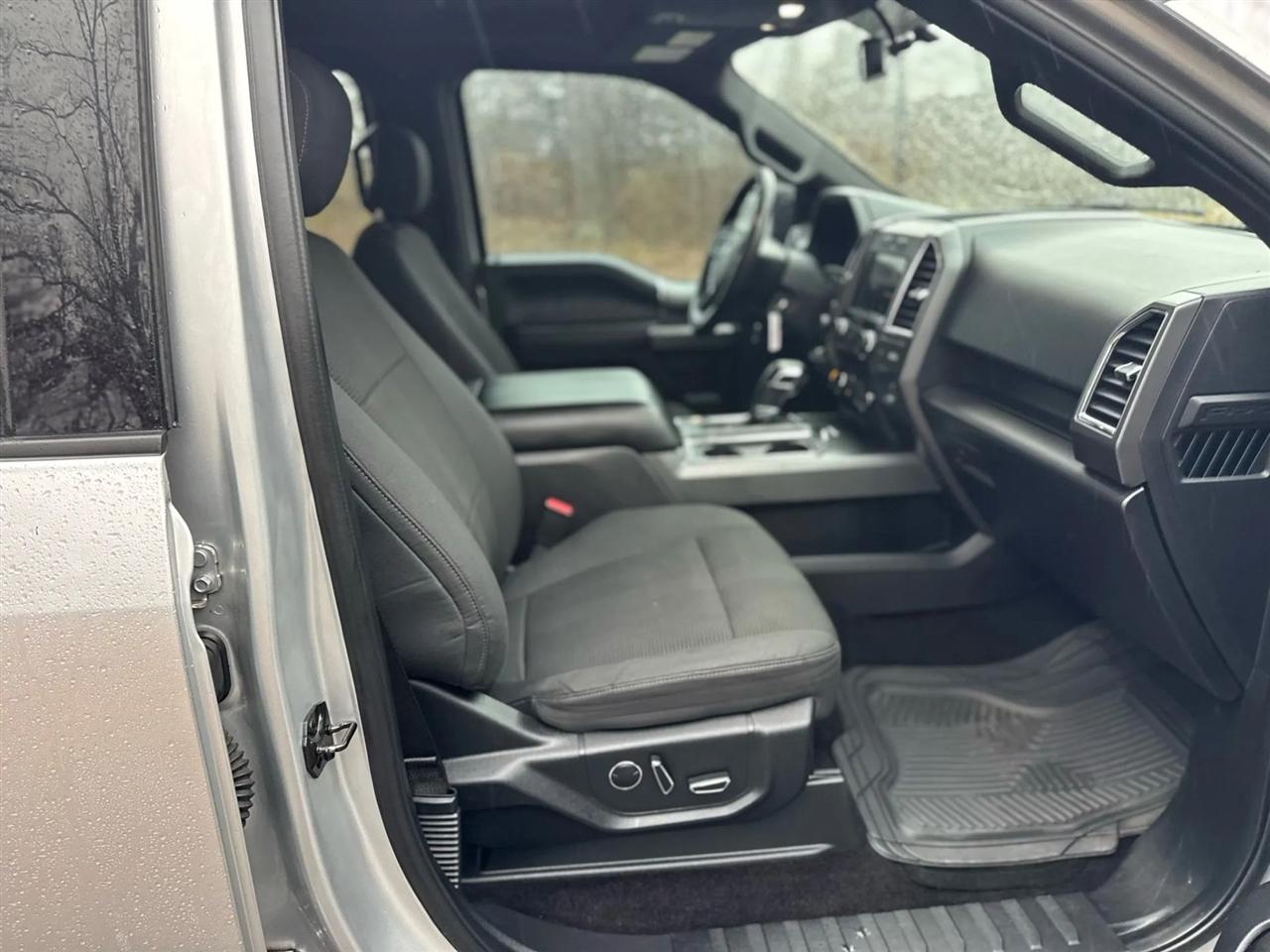 Ford F-150 4WD SuperCrew 145" King Ranch 2016
