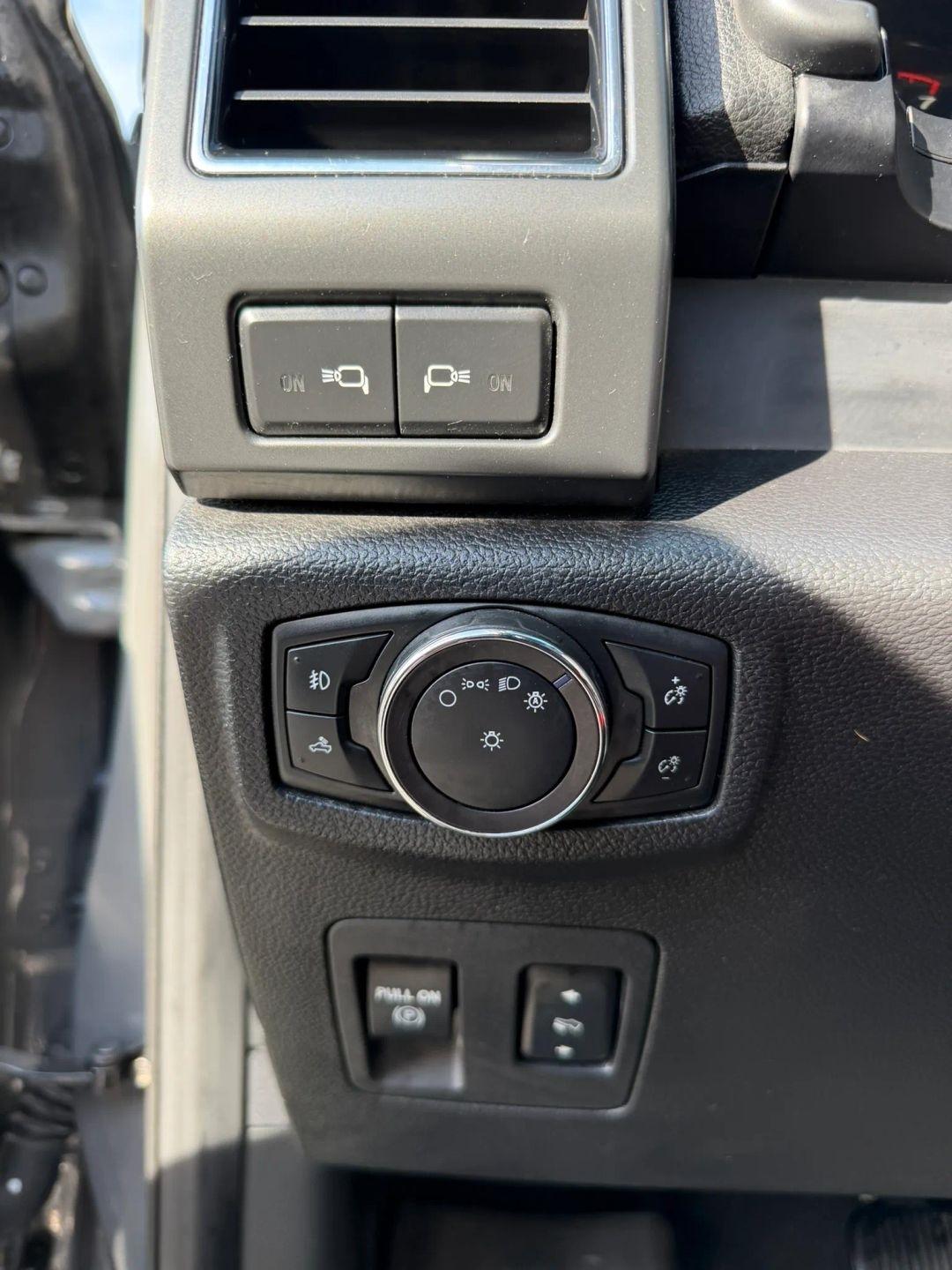 Ford F-150 King Ranch 4WD SuperCrew 5.5' Box 2018