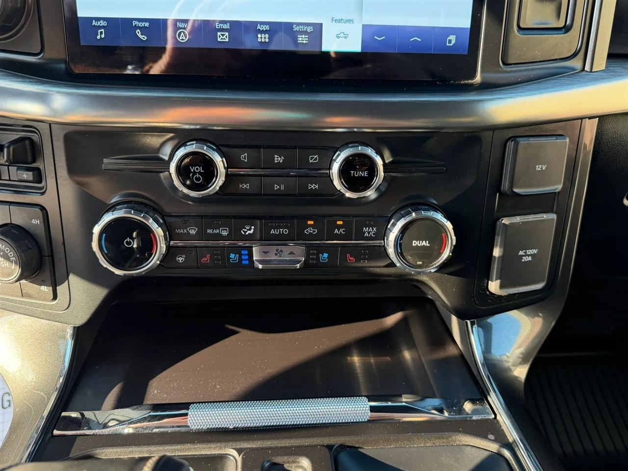Ford F-150 King Ranch 4WD SuperCrew 5.5' Box 2022