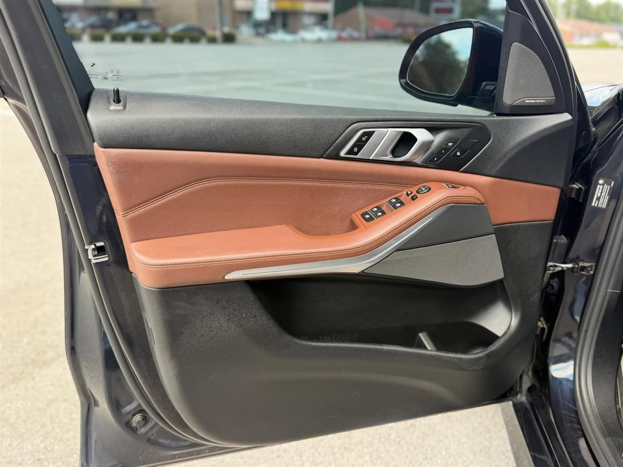 BMW X5 xDrive50i Sports Activity Vehicle 2019