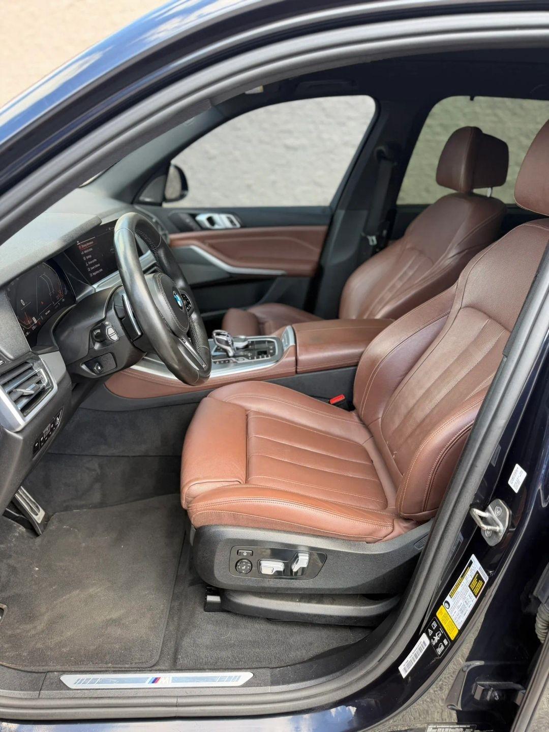 BMW X5 xDrive50i Sports Activity Vehicle 2019