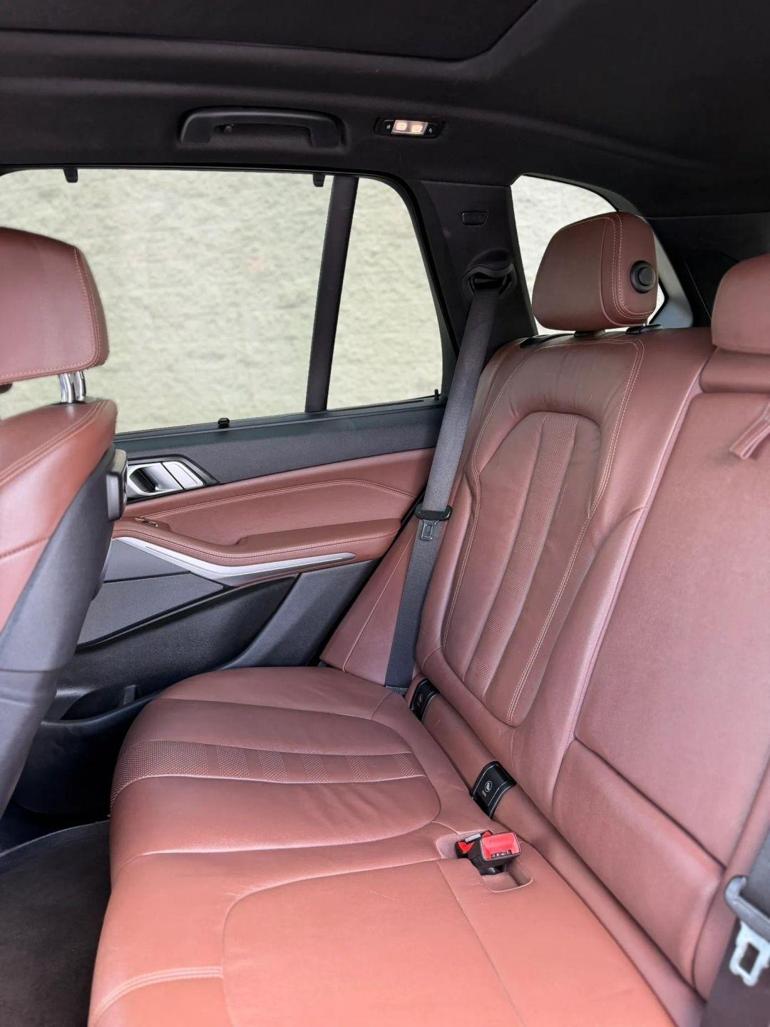 BMW X5 xDrive50i Sports Activity Vehicle 2019