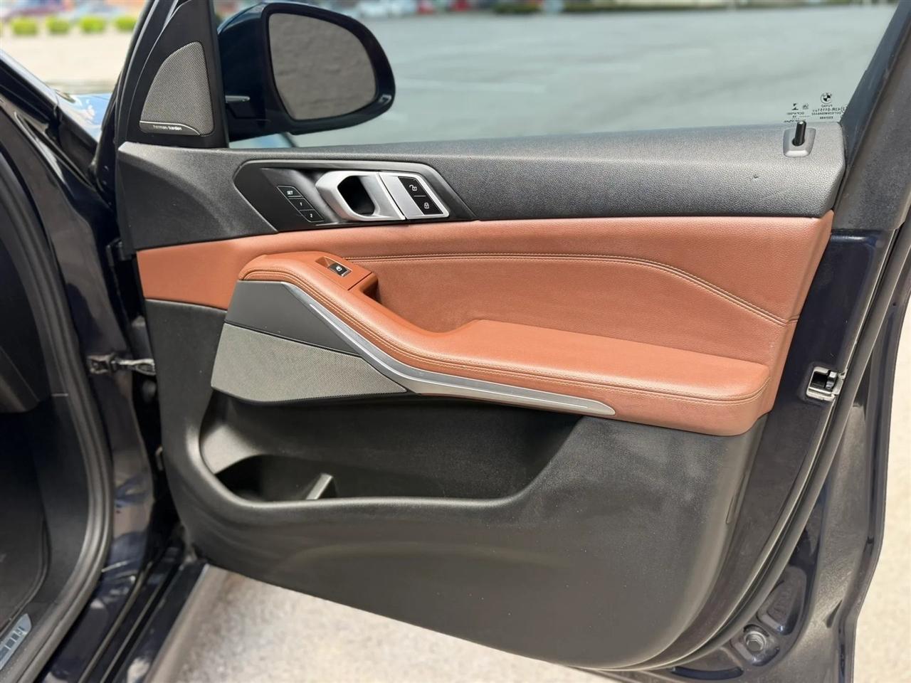 BMW X5 xDrive50i Sports Activity Vehicle 2019