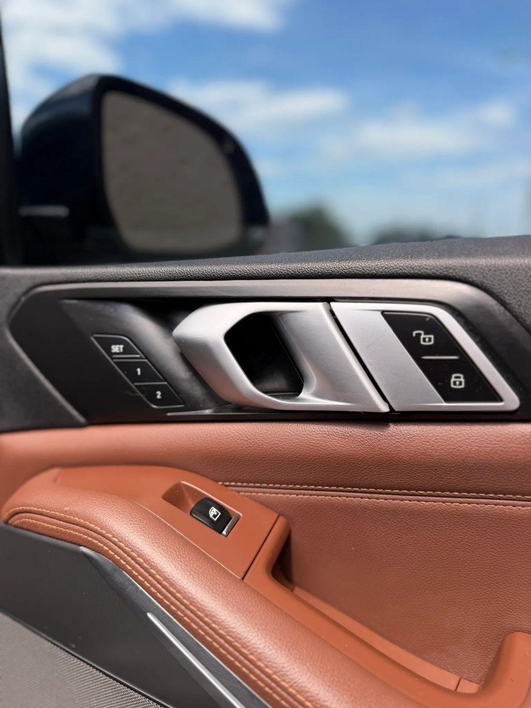 BMW X5 xDrive50i Sports Activity Vehicle 2019