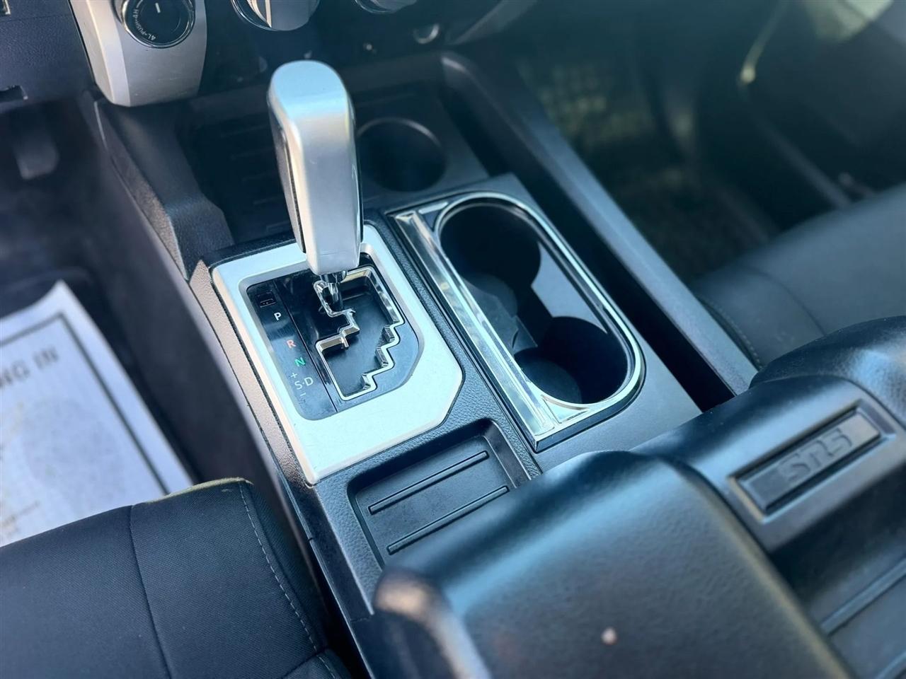 Toyota Tundra 4WD TRD Pro CrewMax 5.5' Bed 5.7L (Natl) 2017