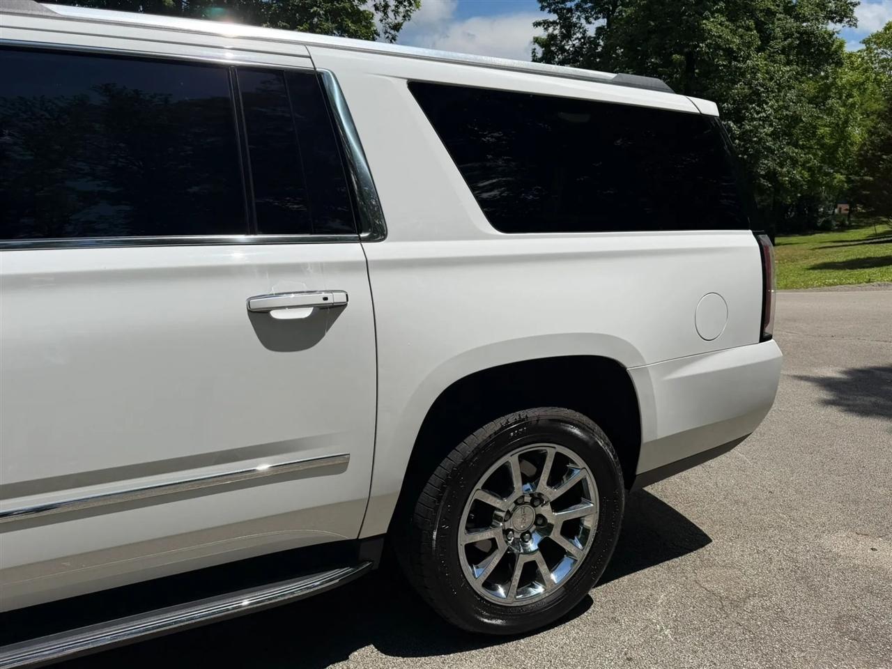 GMC Yukon XL 2WD 4dr Denali 2018