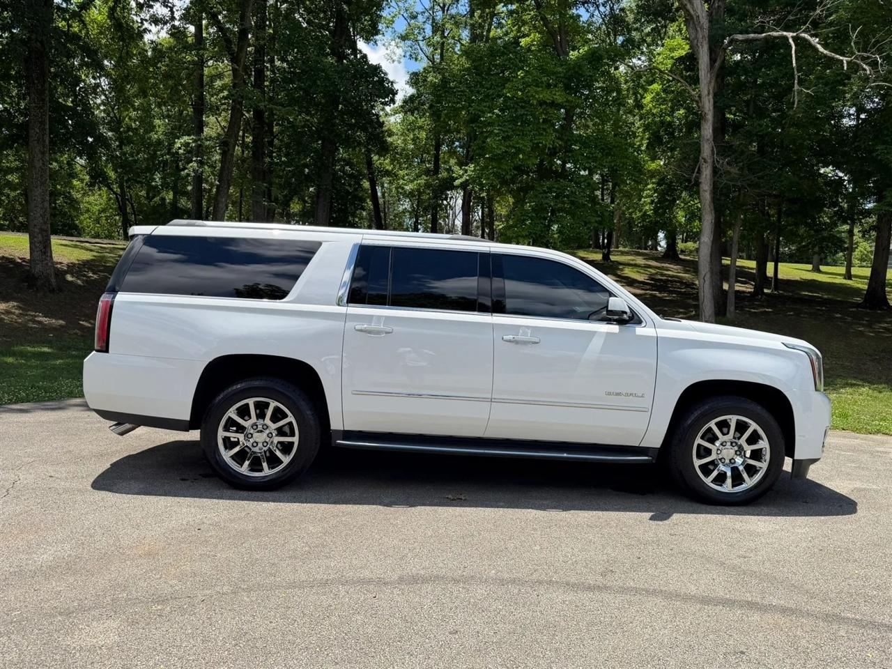 GMC Yukon XL 2WD 4dr Denali 2018