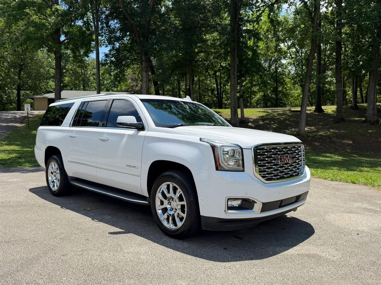 GMC Yukon XL 2WD 4dr Denali 2018