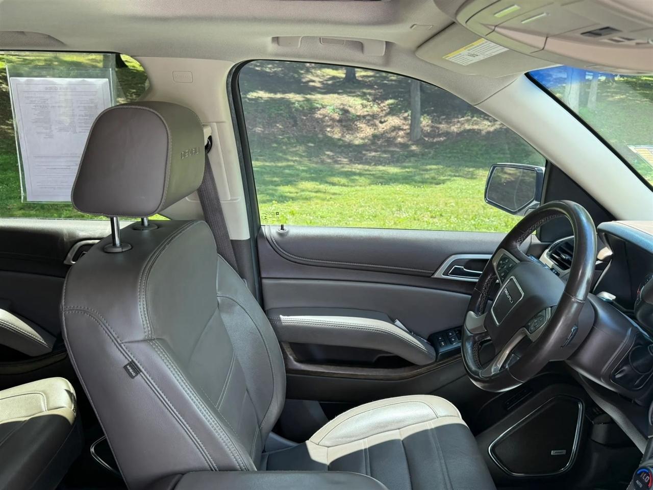 GMC Yukon XL 2WD 4dr Denali 2018
