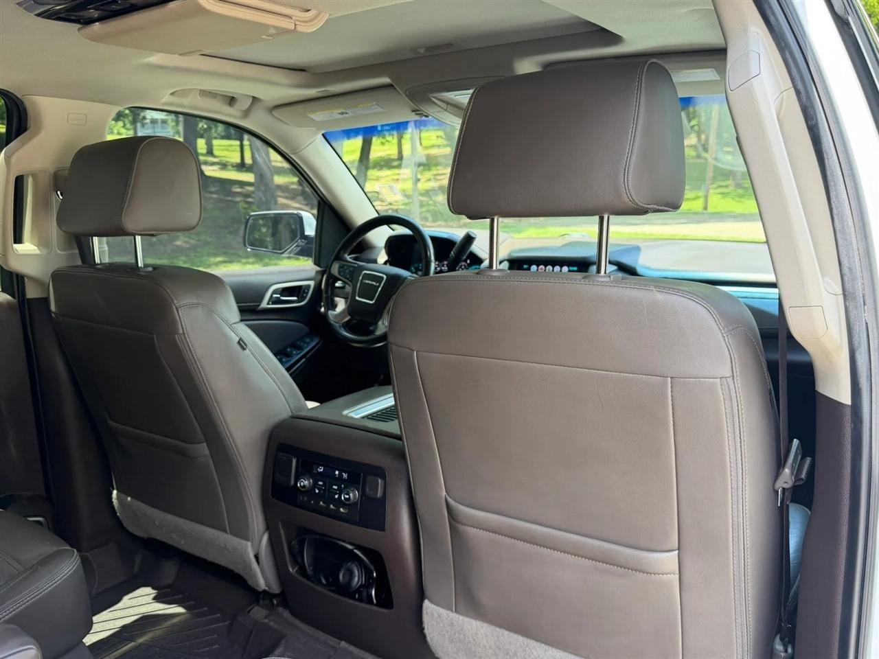 GMC Yukon XL 2WD 4dr Denali 2018