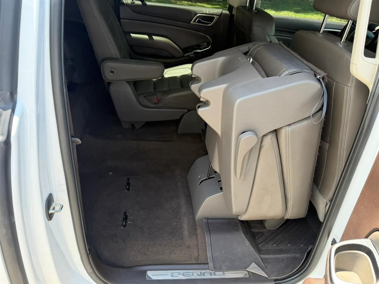 GMC Yukon XL 2WD 4dr Denali 2018