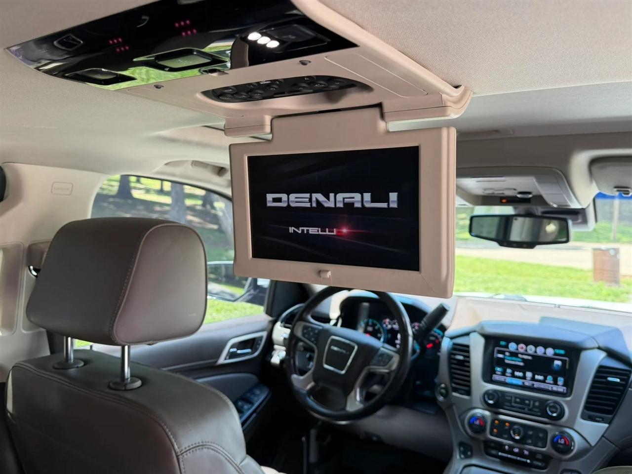 GMC Yukon XL 2WD 4dr Denali 2018