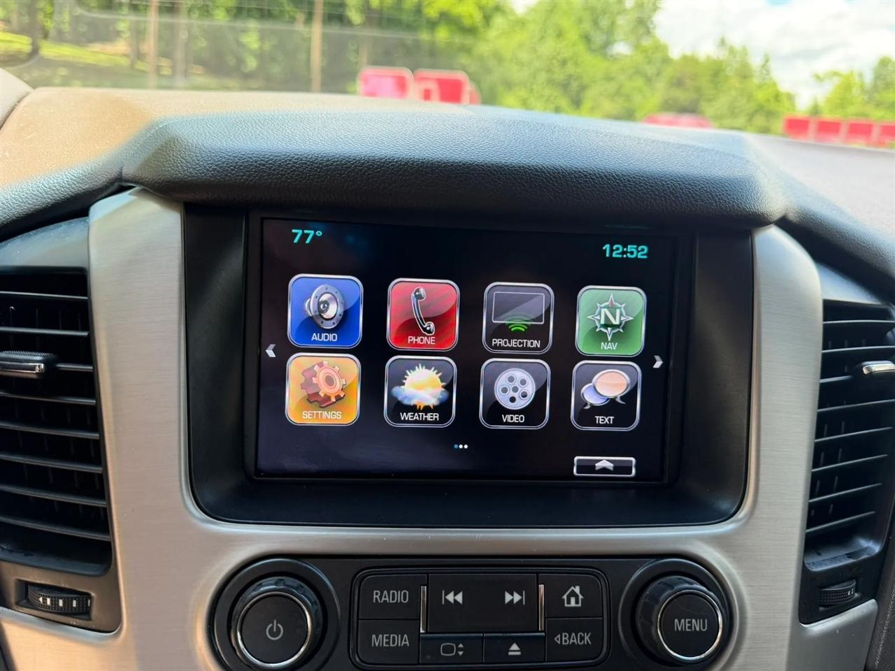 GMC Yukon XL 2WD 4dr Denali 2018