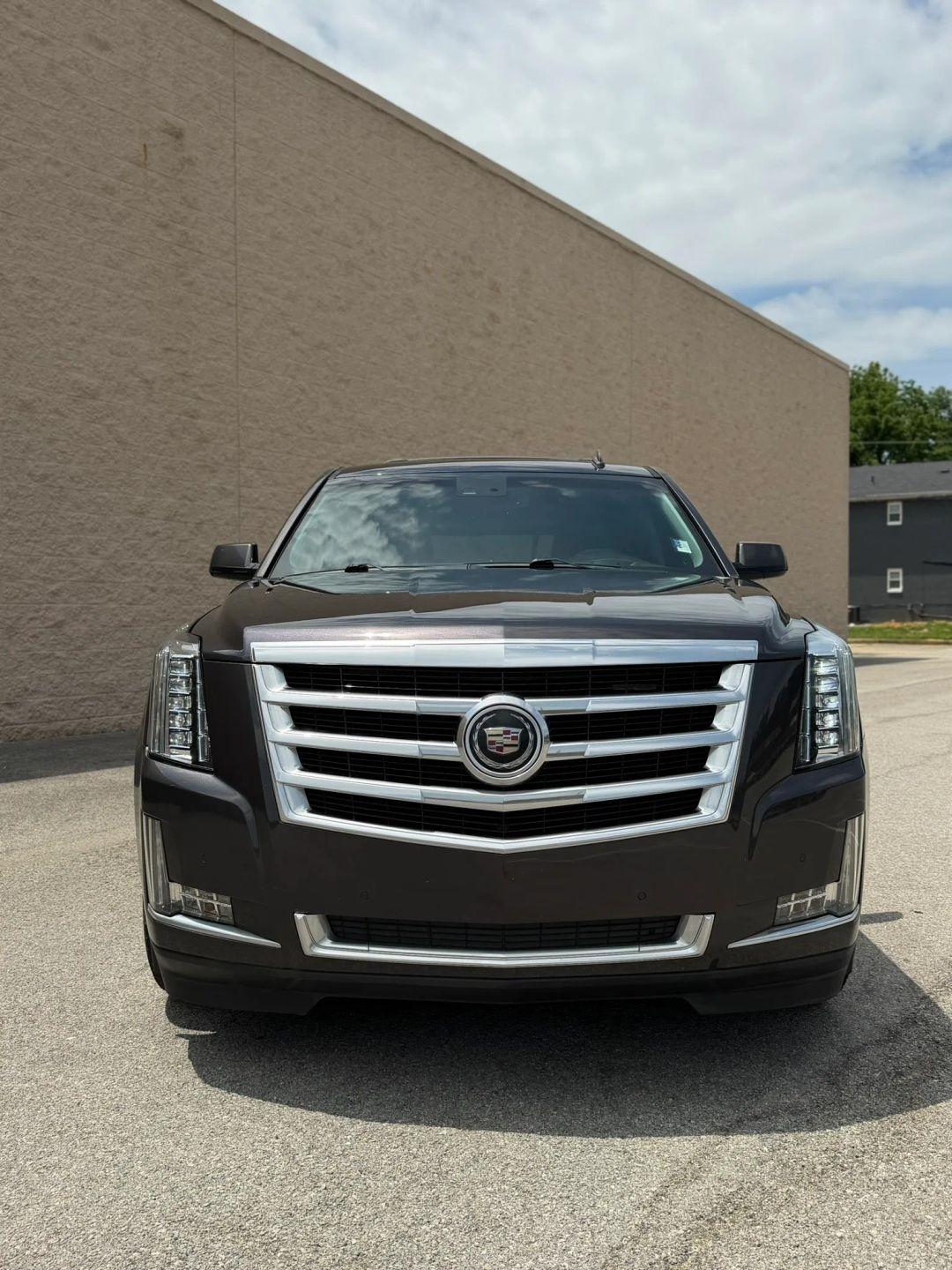 Cadillac Escalade 4WD 4dr Premium 2015