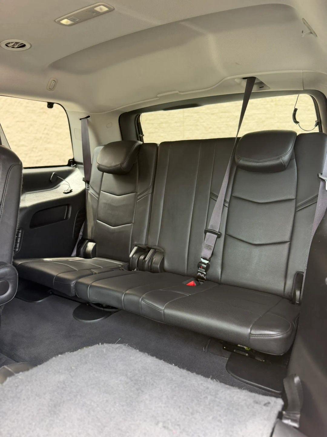 Cadillac Escalade 4WD 4dr Premium 2015