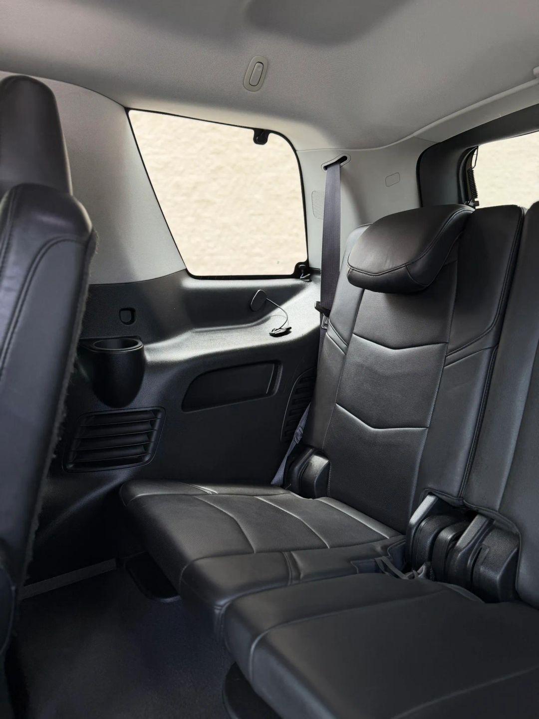 Cadillac Escalade 4WD 4dr Premium 2015