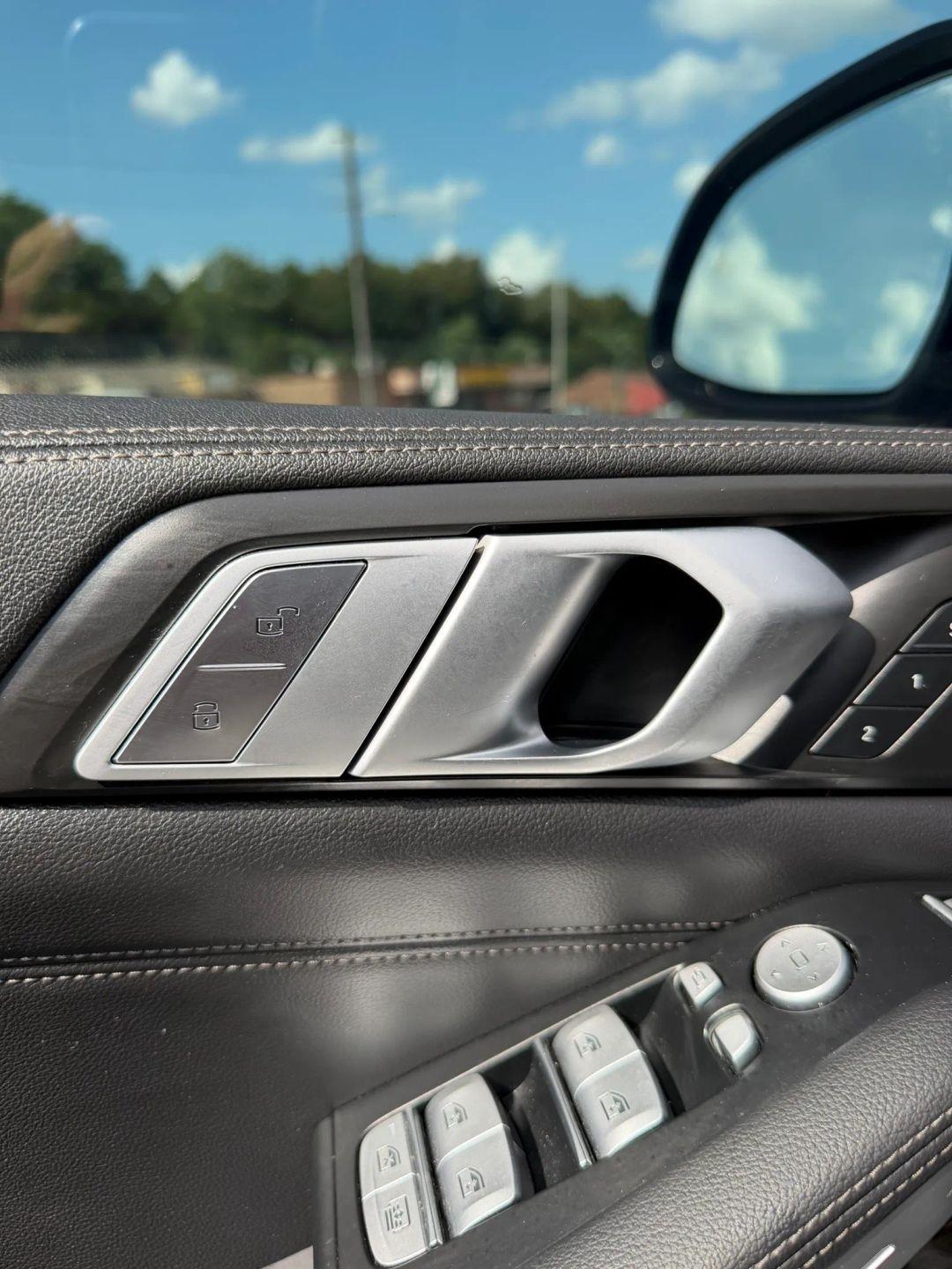 BMW X7 xDrive50i Sports Activity Vehicle 2019