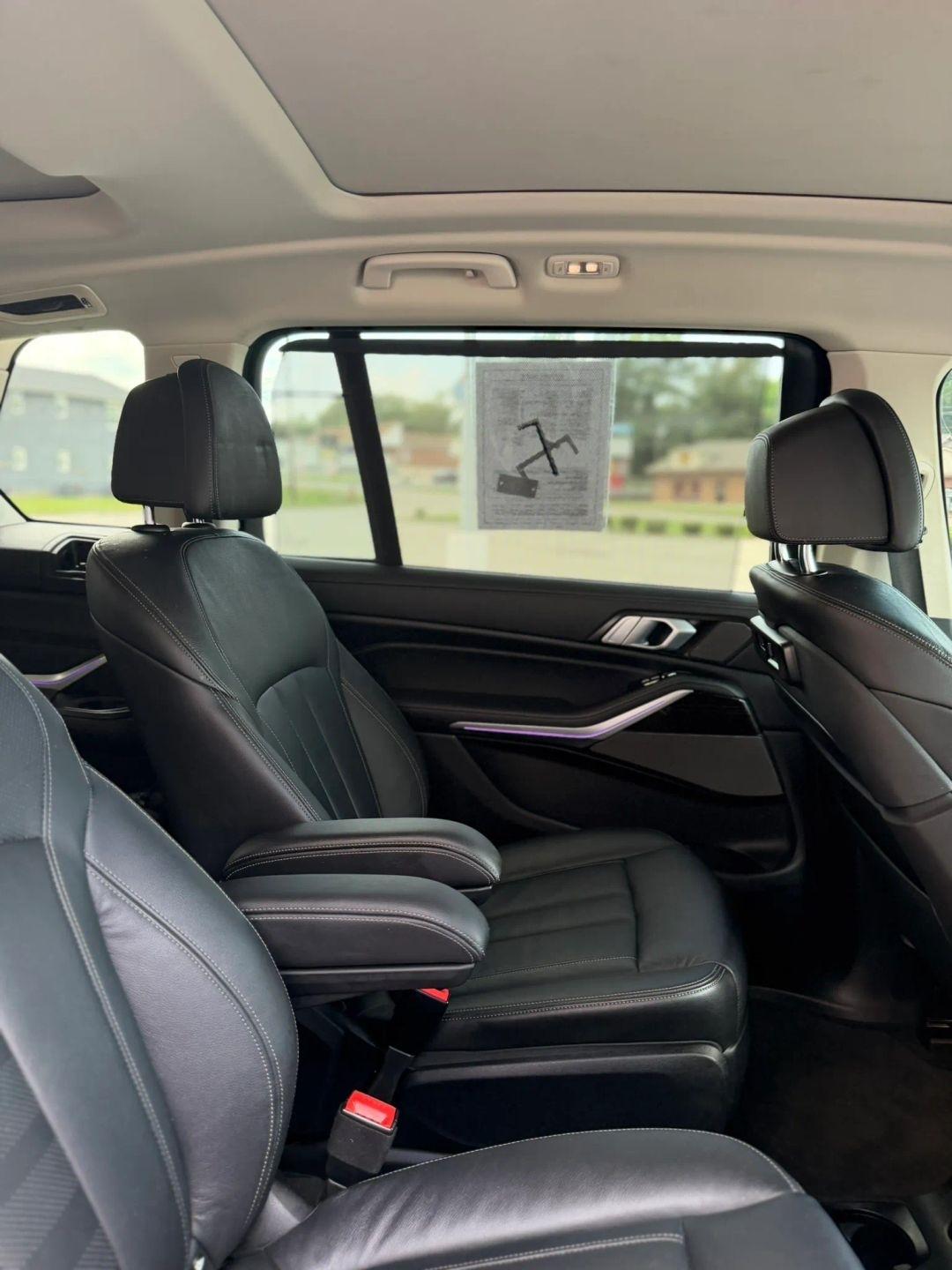 BMW X7 xDrive50i Sports Activity Vehicle 2019