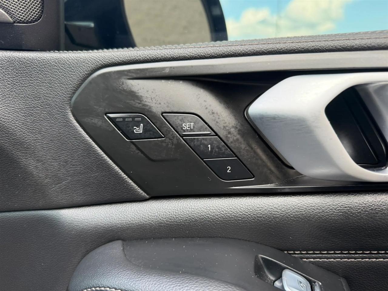 BMW X7 xDrive50i Sports Activity Vehicle 2019