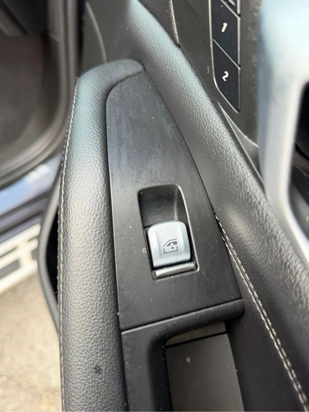 BMW X7 xDrive50i Sports Activity Vehicle 2019