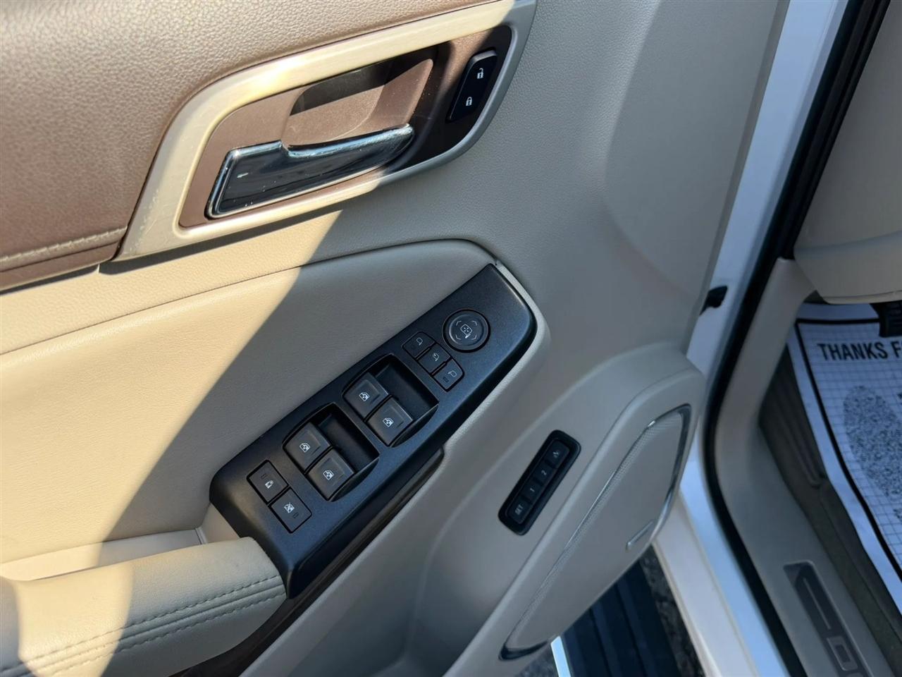 GMC Yukon 4WD 4dr Denali 2018