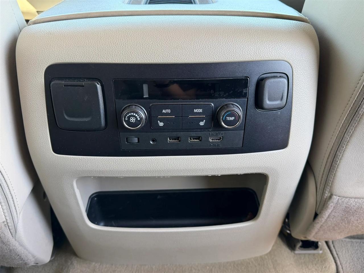 GMC Yukon 4WD 4dr Denali 2018