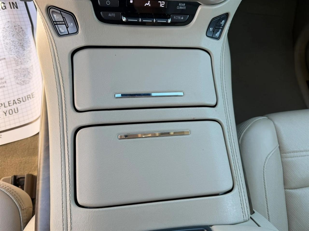 GMC Yukon 4WD 4dr Denali 2018