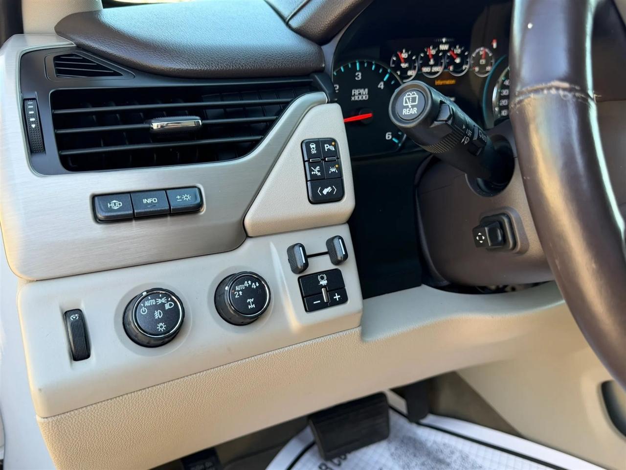 GMC Yukon 4WD 4dr Denali 2018