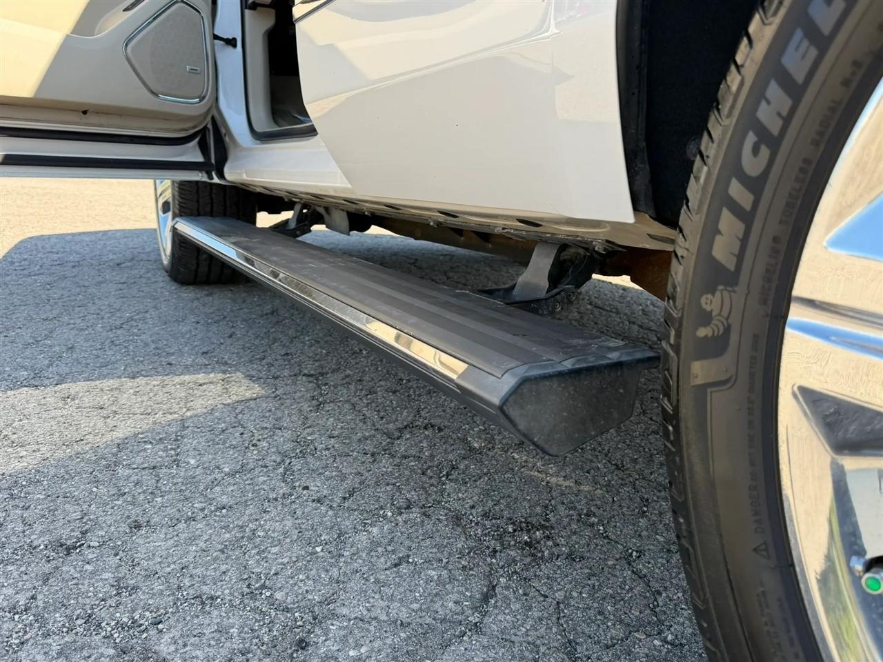 GMC Yukon 4WD 4dr Denali 2018