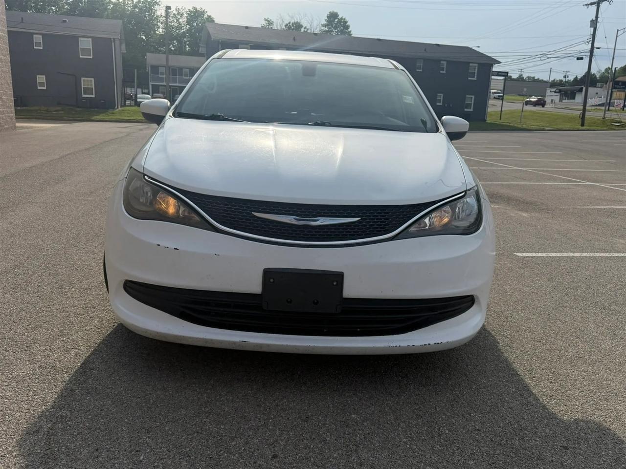 Chrysler Pacifica Touring FWD 2017