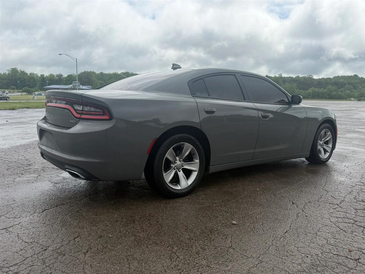 Dodge Charger SXT RWD 2017