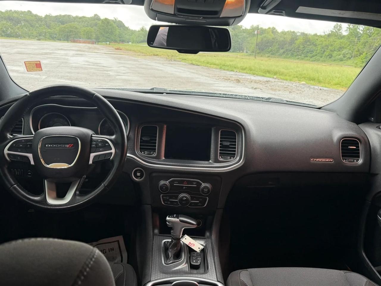 Dodge Charger SXT RWD 2017