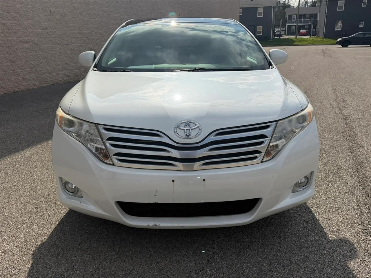 Toyota Venza 4dr Wgn V6 AWD (Natl) 2010