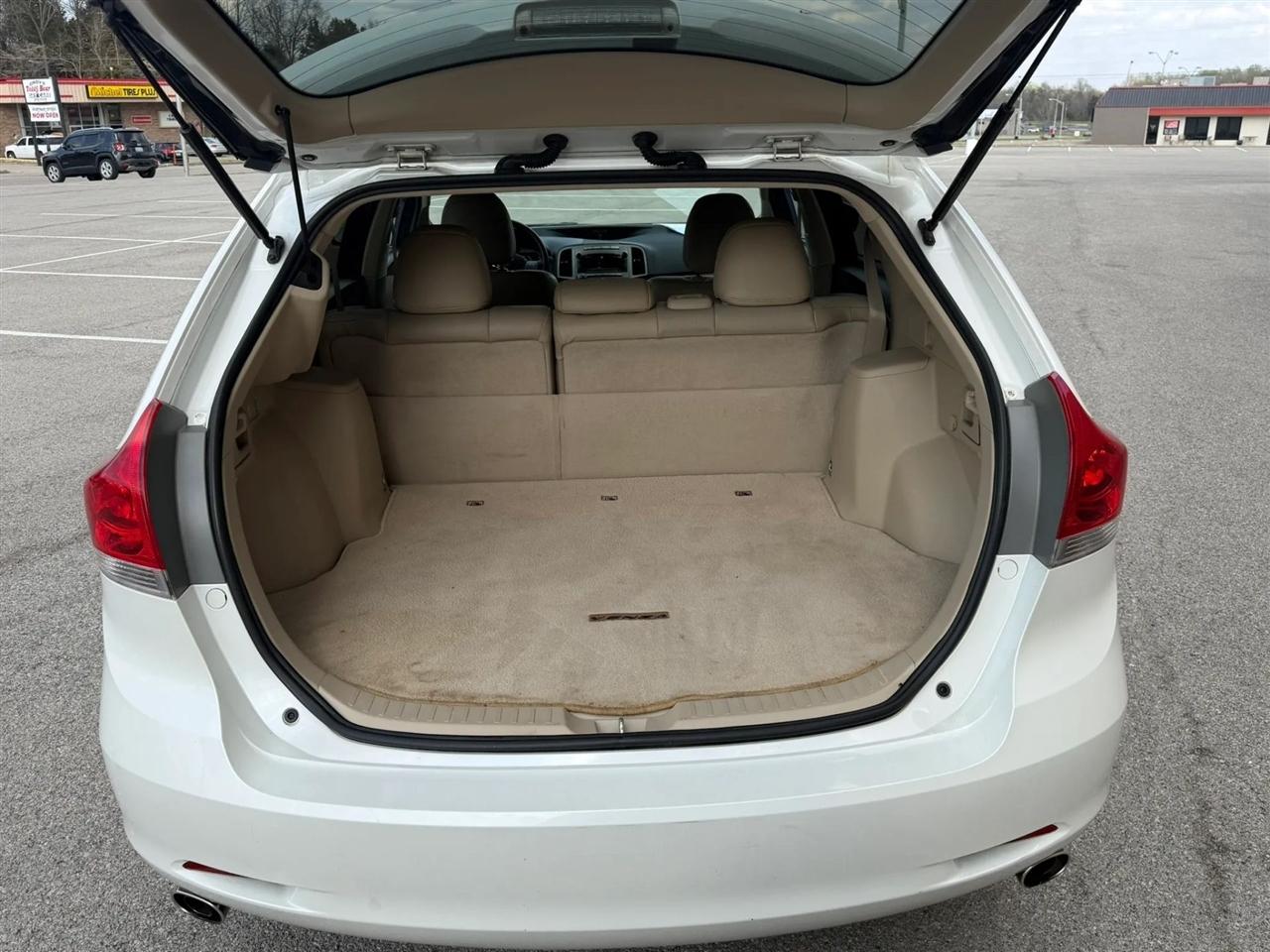 Toyota Venza 4dr Wgn V6 AWD (Natl) 2010