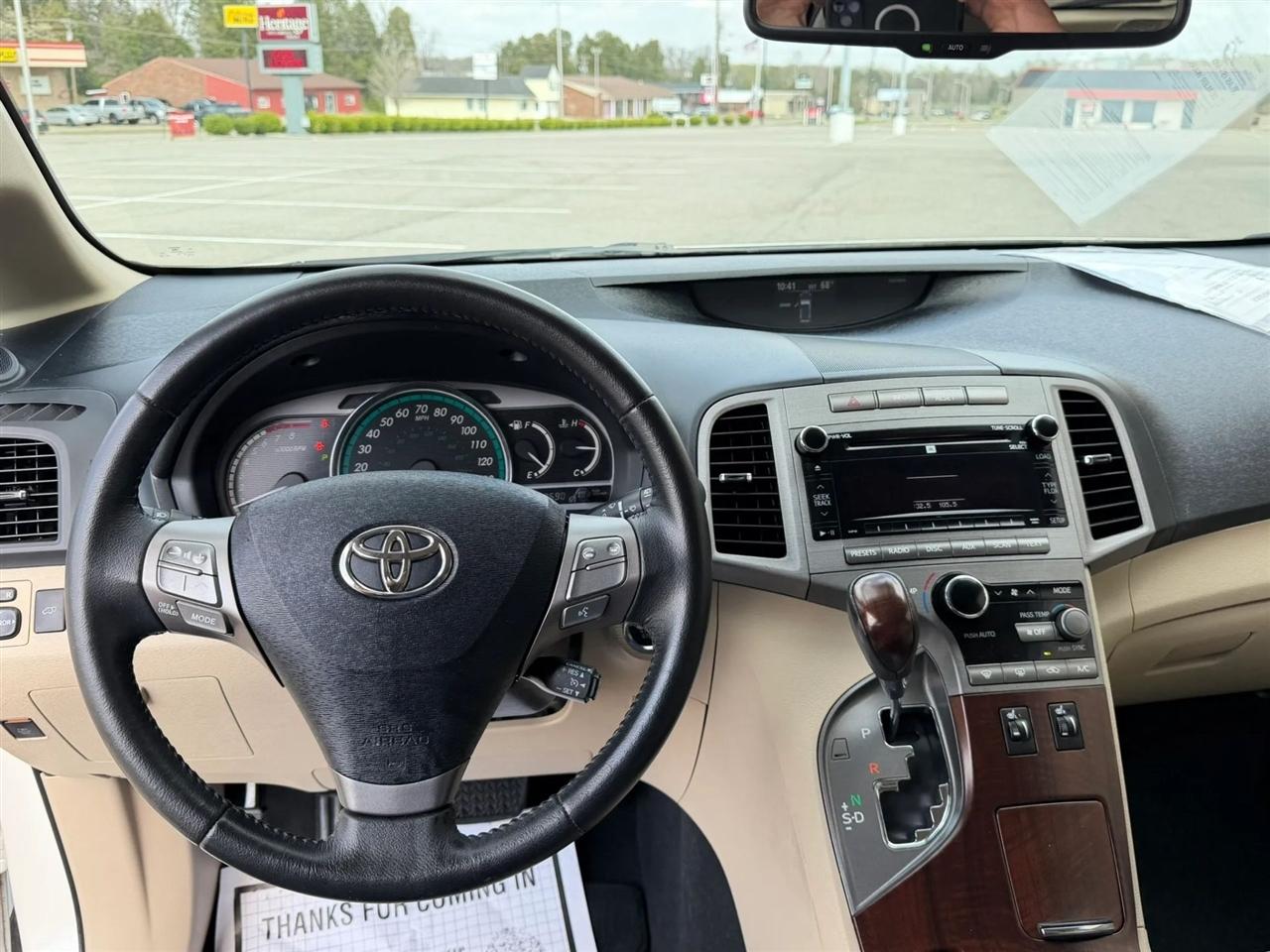 Toyota Venza 4dr Wgn V6 AWD (Natl) 2010