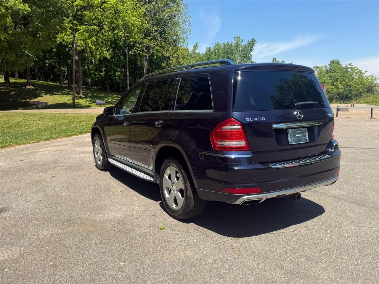 Mercedes-Benz GL-Class 4MATIC 4dr GL 450 2010