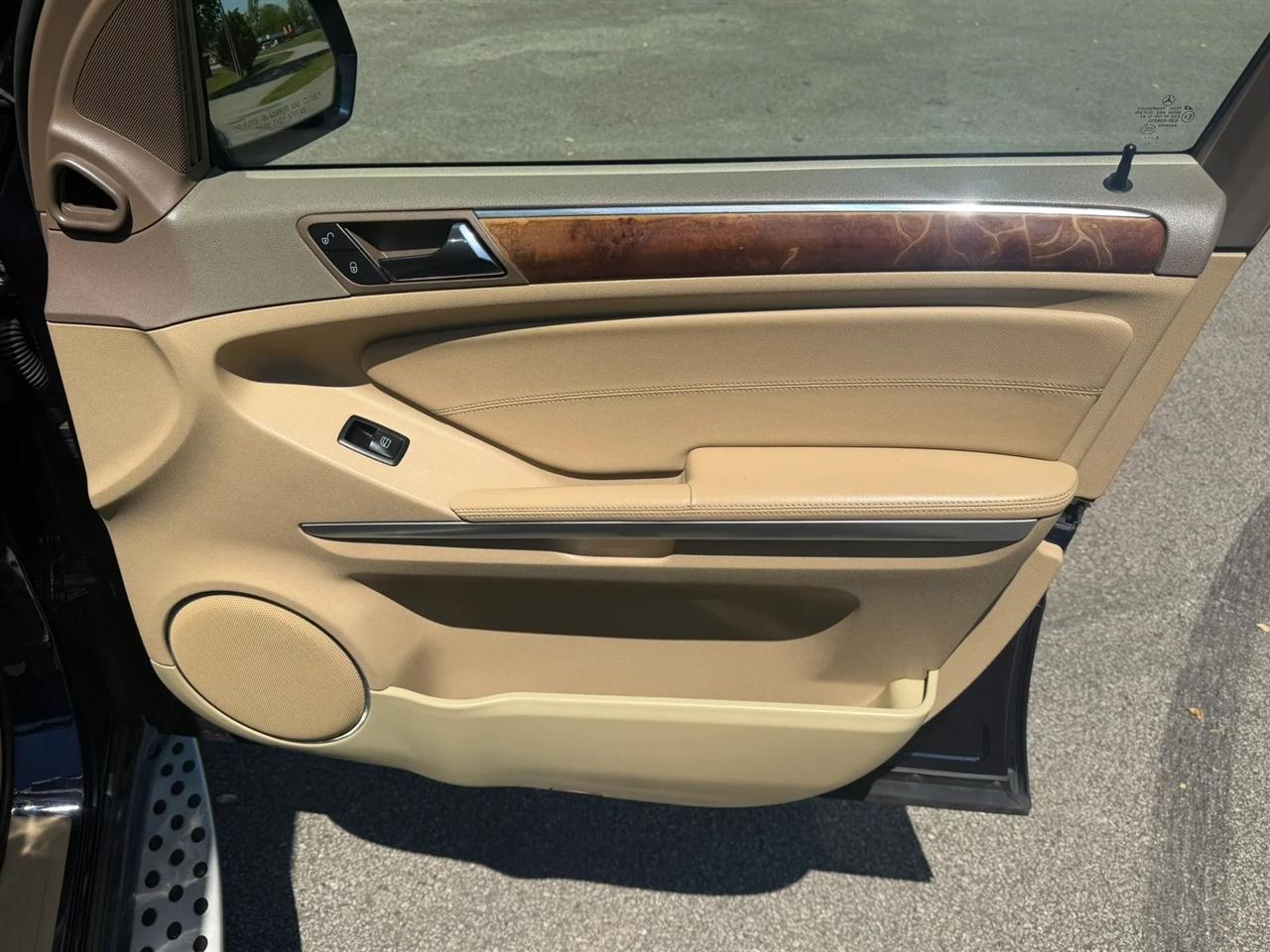 Mercedes-Benz GL-Class 4MATIC 4dr GL 450 2010